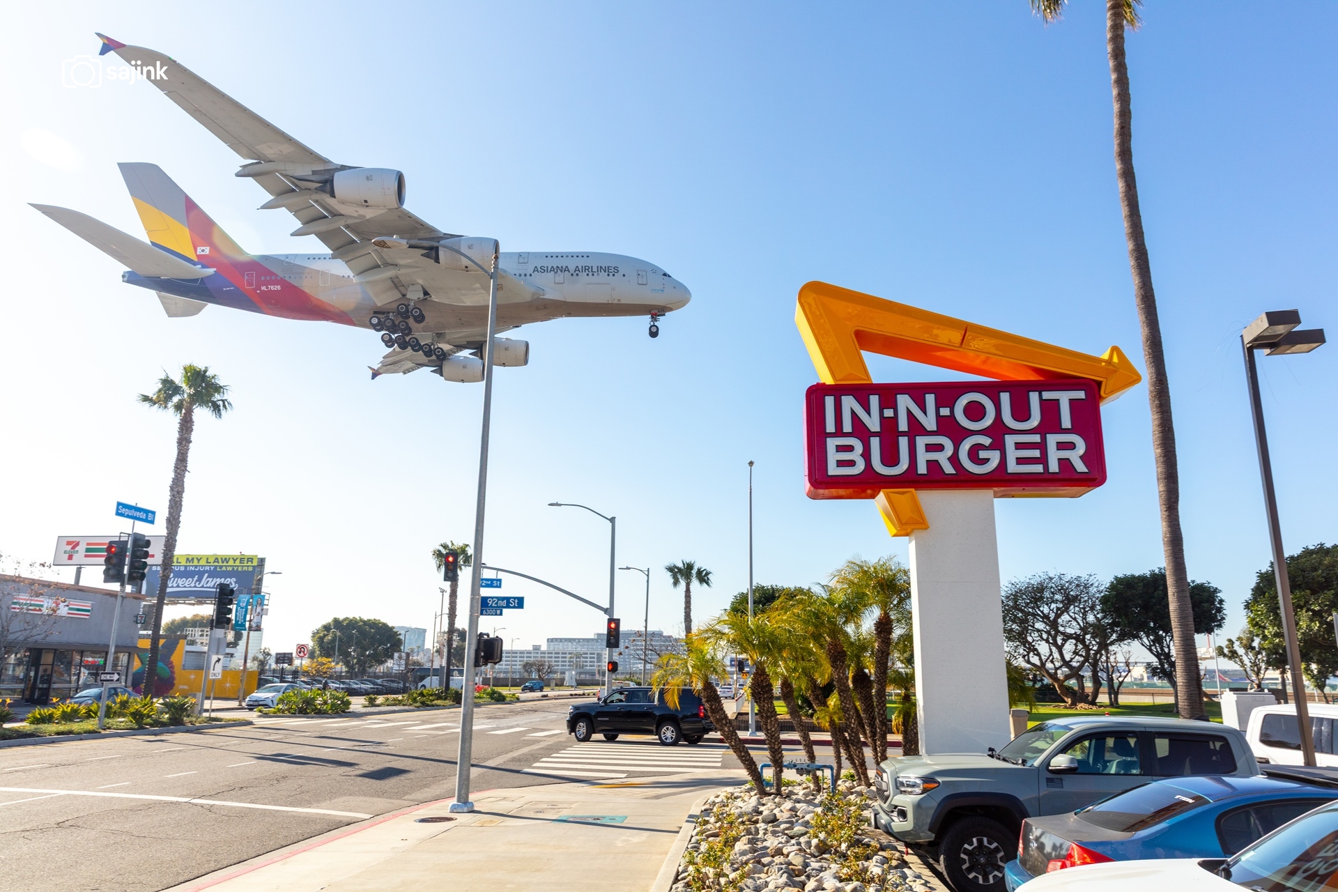 Asiana A380 Landing at LAX, California